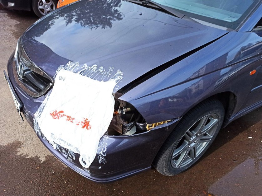 Разбитая Хонда