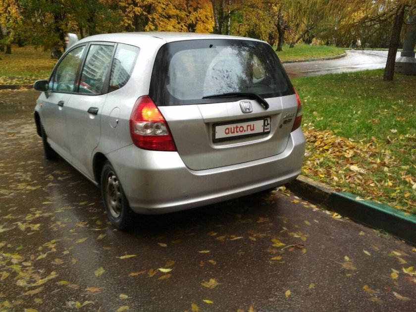 Хонда джаз 2002г