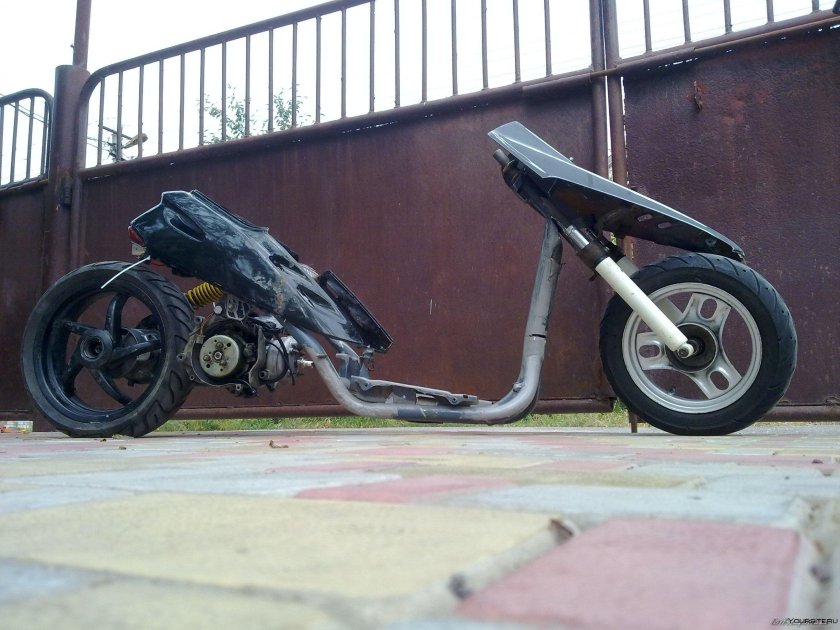 Honda Dio 27 Stunt