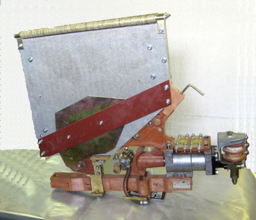 Электропневматический контактор 1кп-005