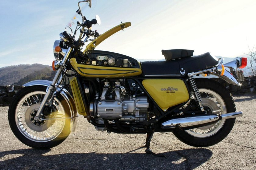 Honda gl1000 Gold Wing