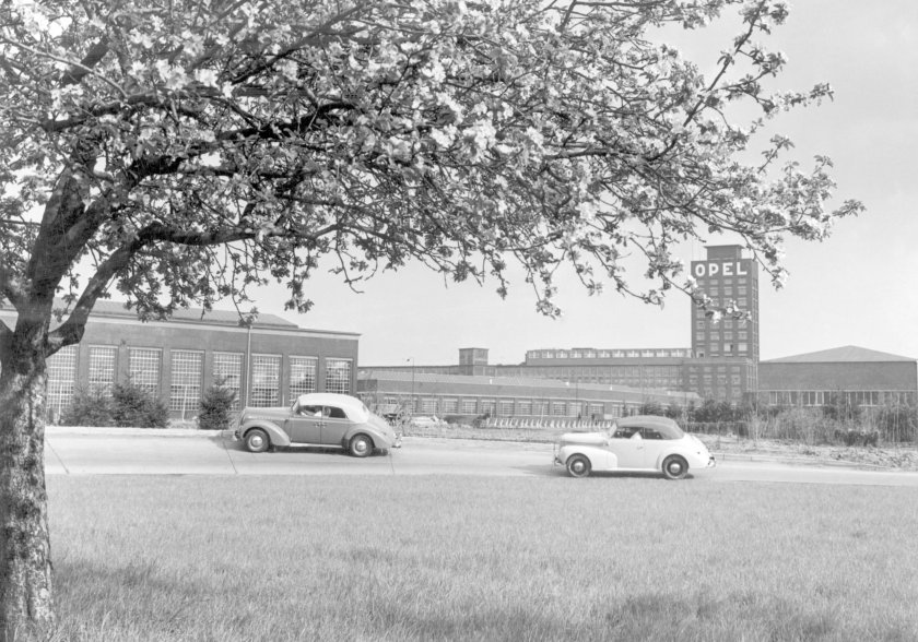 Завод Opel в Рюссельсхайме
