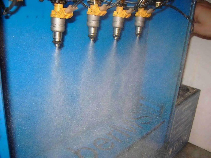 Факел распыла форсунки инжектора