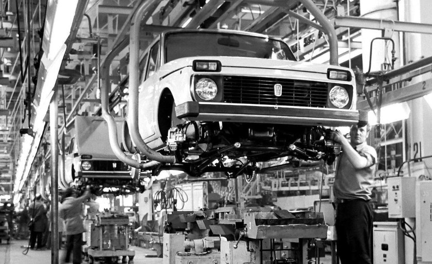 Конвейер ВАЗ-2121 Нива