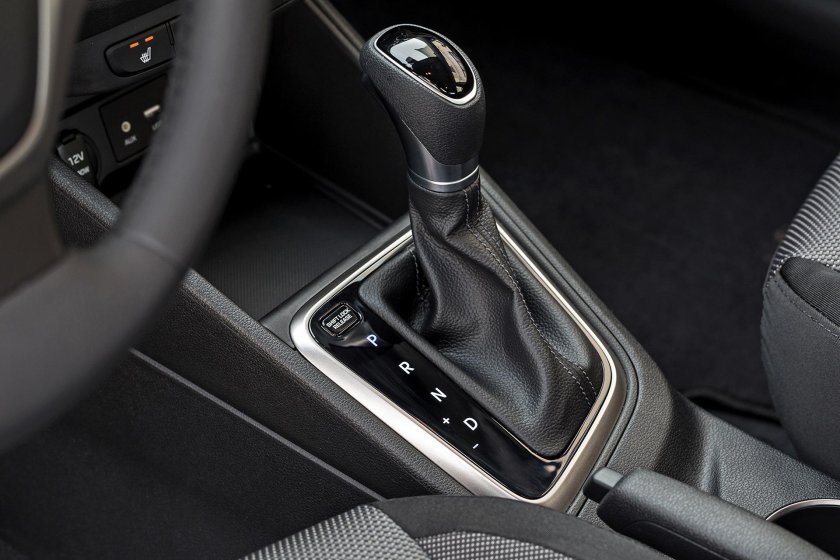 Ручка АКПП Хендай Солярис 2017