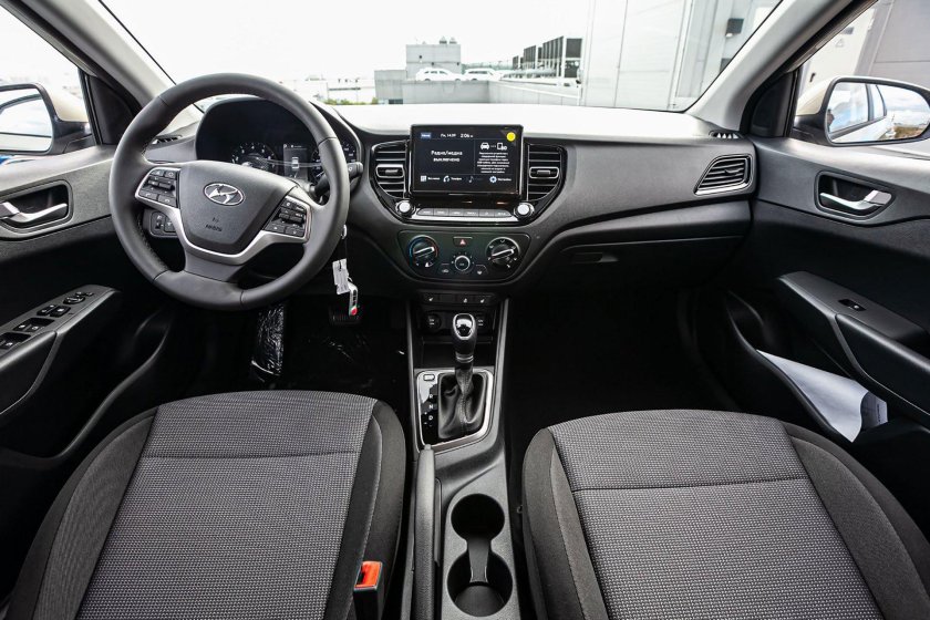 Hyundai Solaris 2021