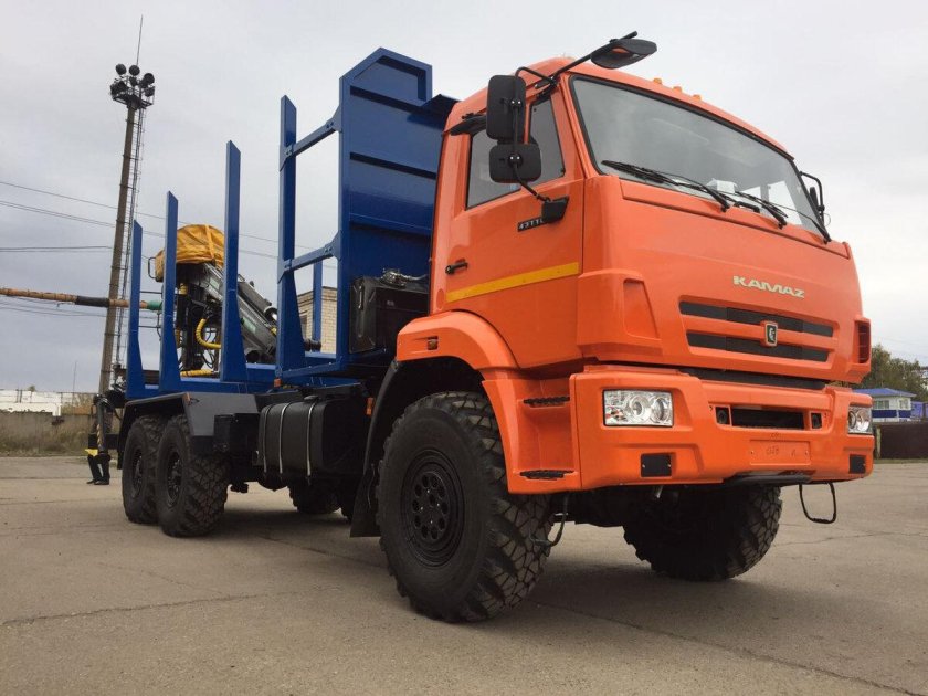 КАМАЗ 43118 сортиментовоз