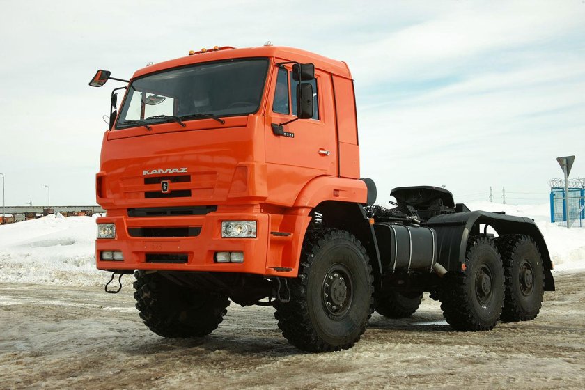 Седельный тягач КАМАЗ 65221-6020-53