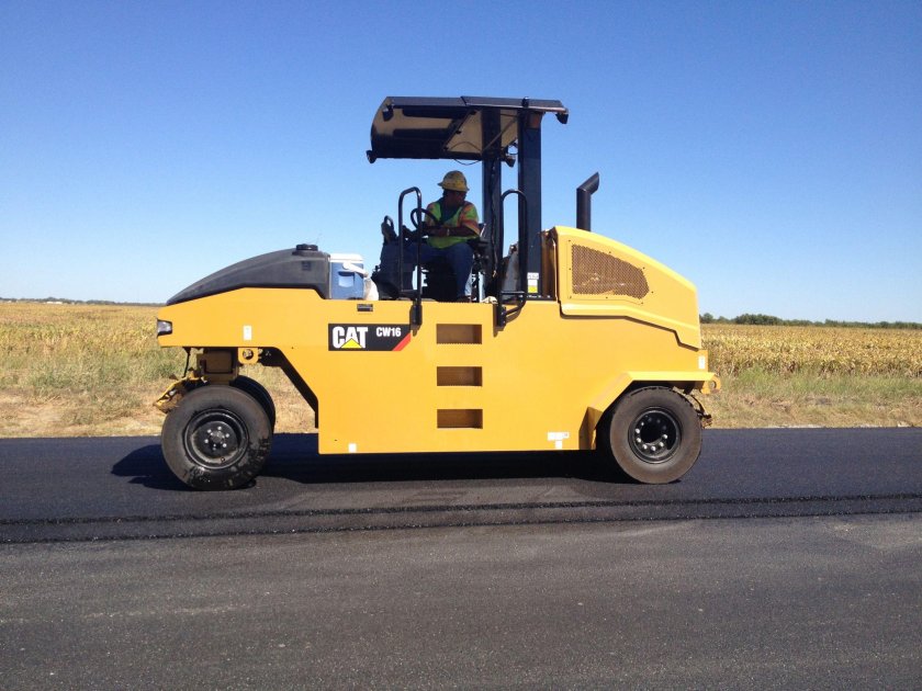 Дорожная техника Катерпиллер