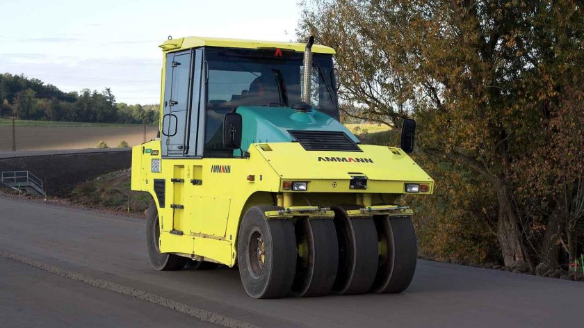 Каток дорожный Ammann ap240h