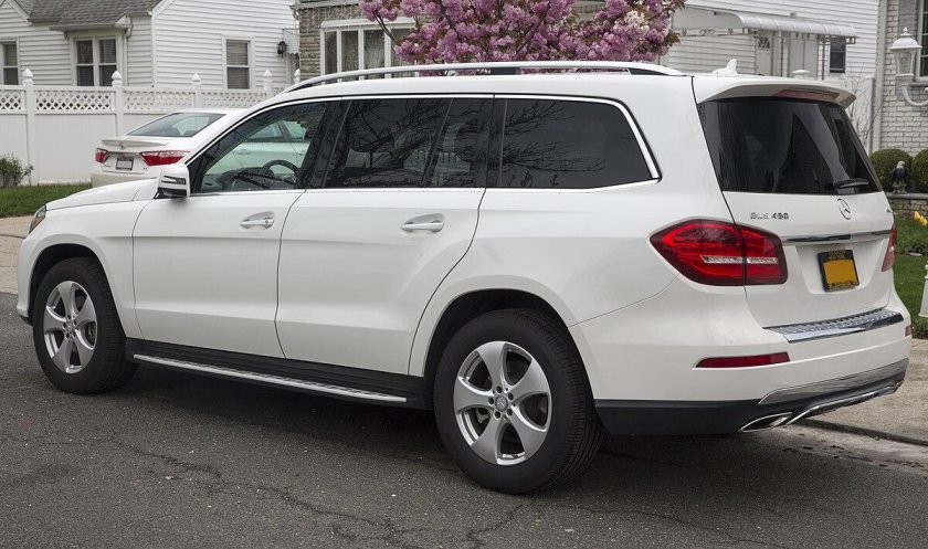 Мерседес Бенц ГЛС 450