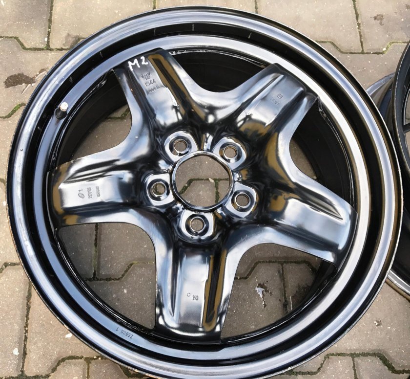 Диск стальной на Опель Астра