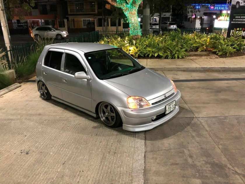 Хонда лого 2000