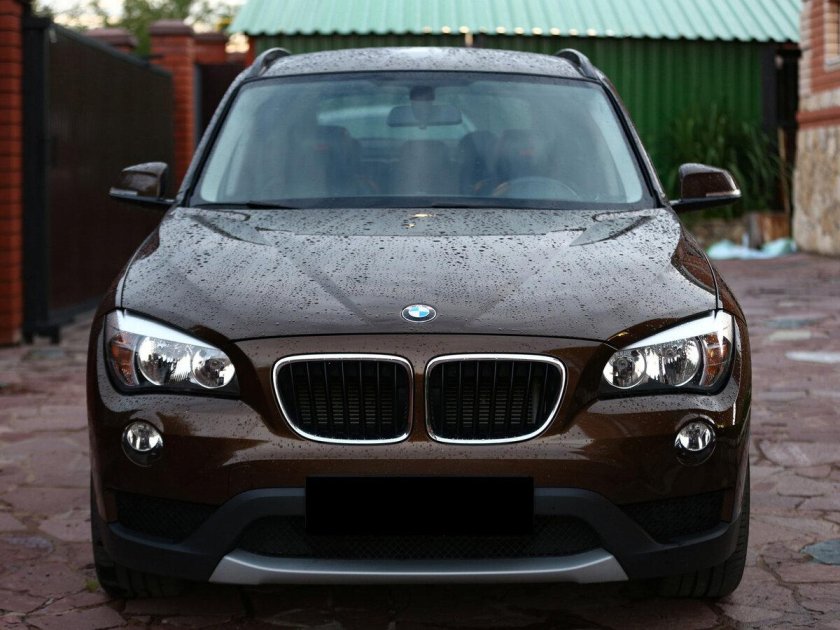 BMW x1 e84 Brown