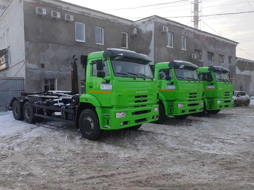 Новый КАМАЗ пухтовоз