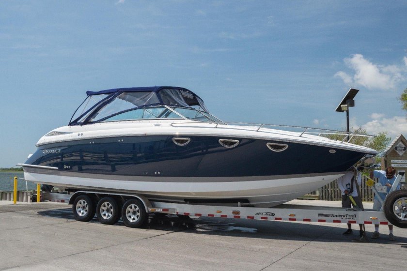 Cobalt катер 343