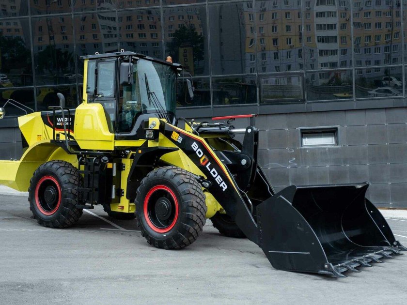 Болдер фронтальный погрузчик