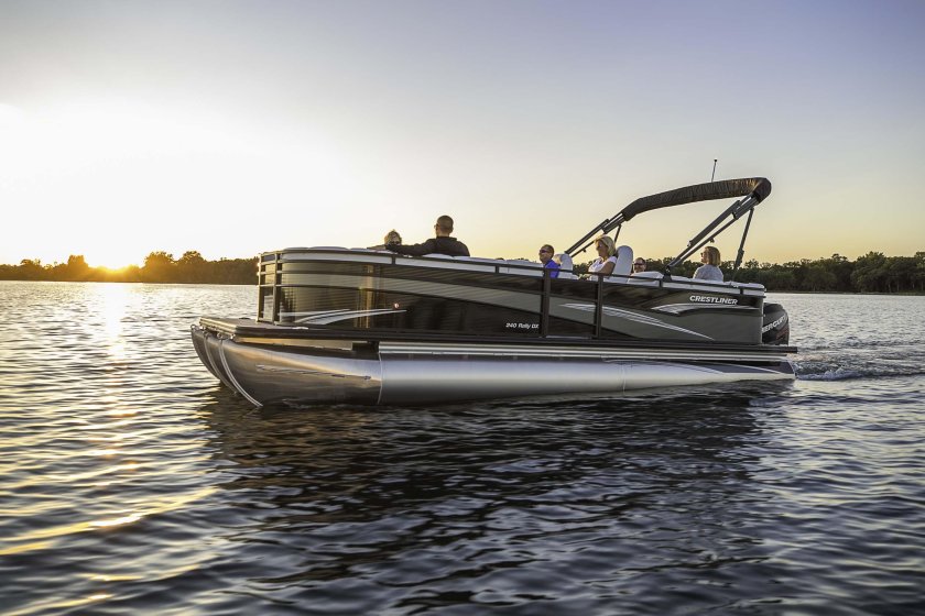 Крестлайнер катер