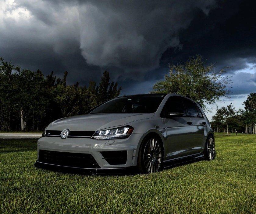 Фольксваген гольф GTI mk7