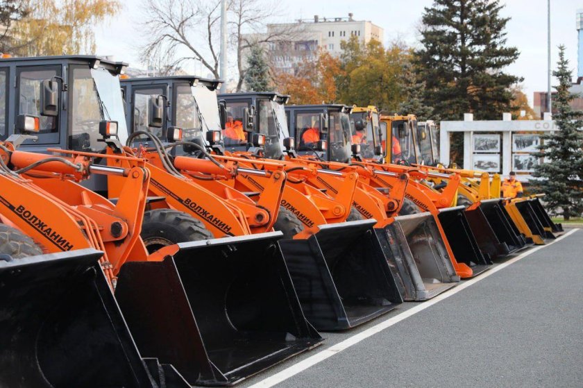 Парад коммунальной техники