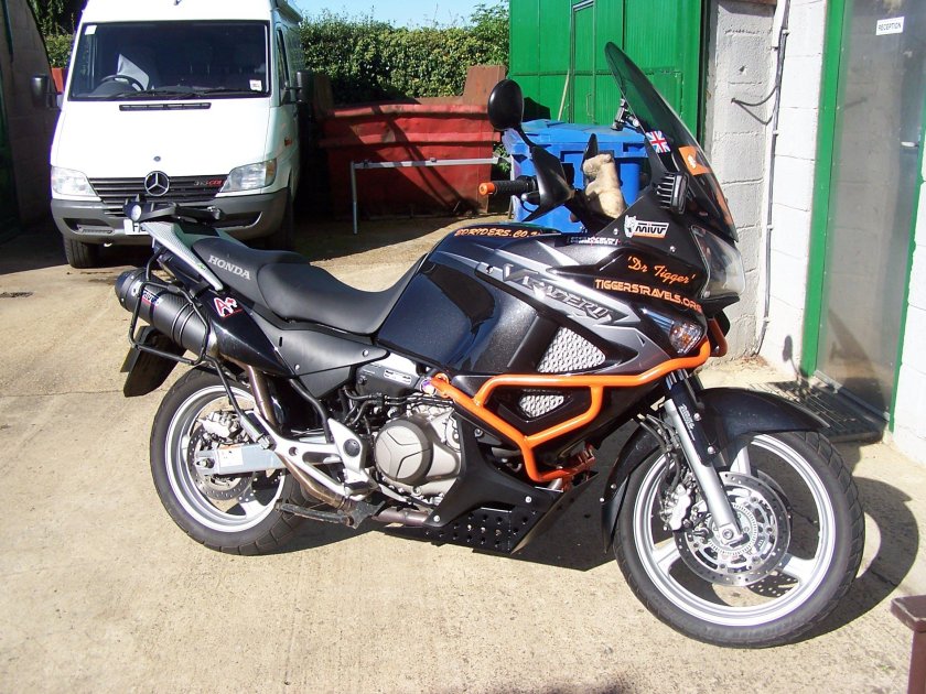 Хонда Варадеро 1000