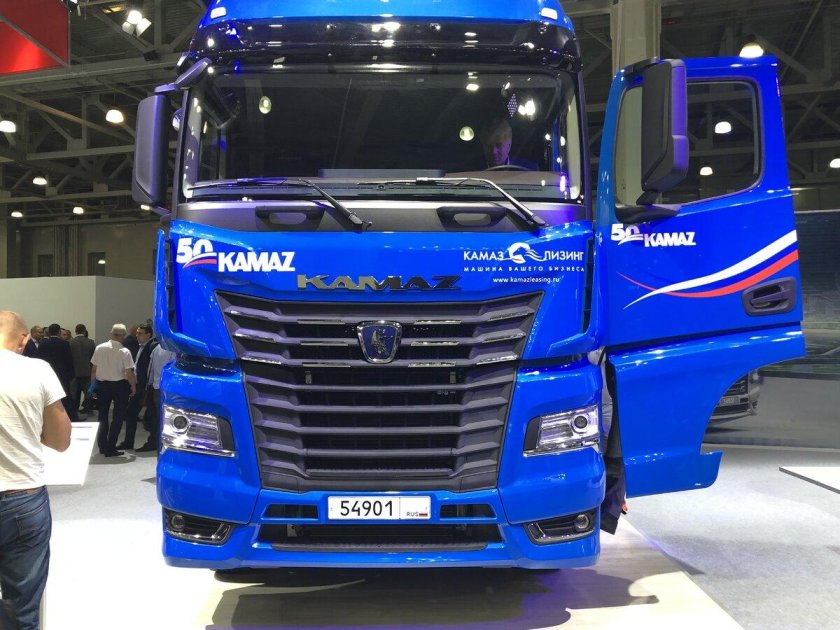 Новый КАМАЗ 54901 самосвал