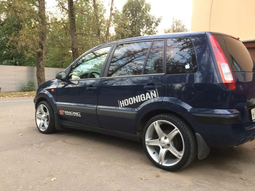 Ford Fusion 2008 r17