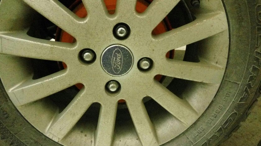 Литые диски на Форд Фьюжн r15