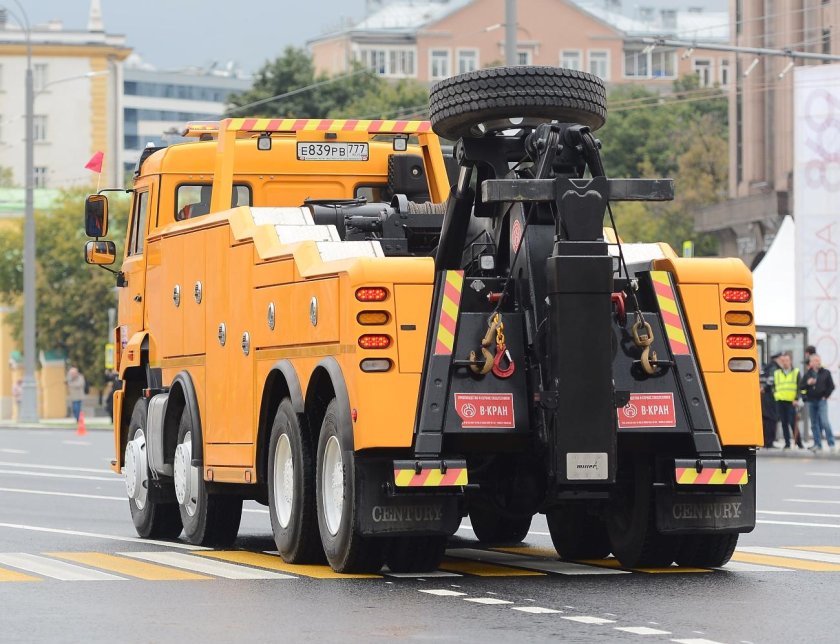 Грузовой эвакуатор КАМАЗ 65201