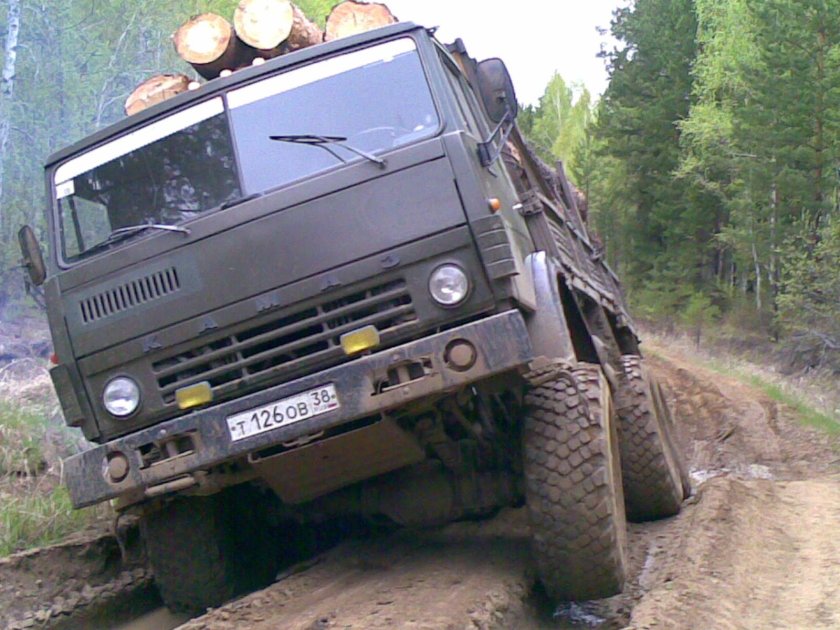 КАМАЗ 4310
