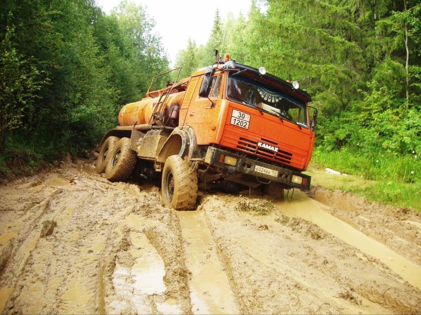 КАМАЗ 43118 на бездорожье
