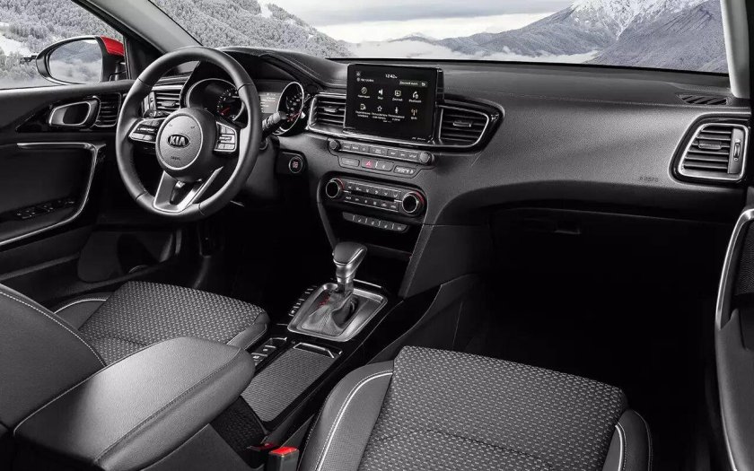 Kia Ceed 2021 салон