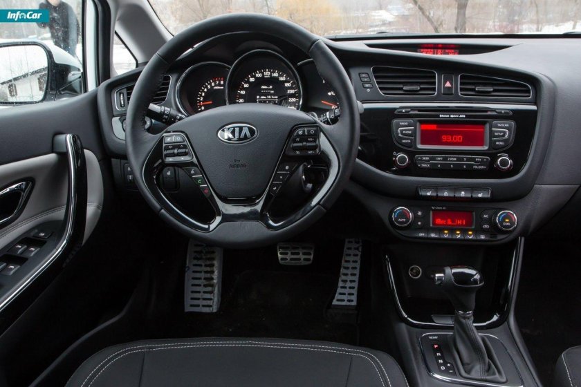 Kia Ceed 2017 салон