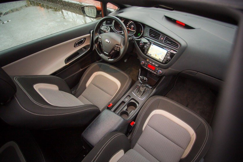 Kia Ceed 2016 салон