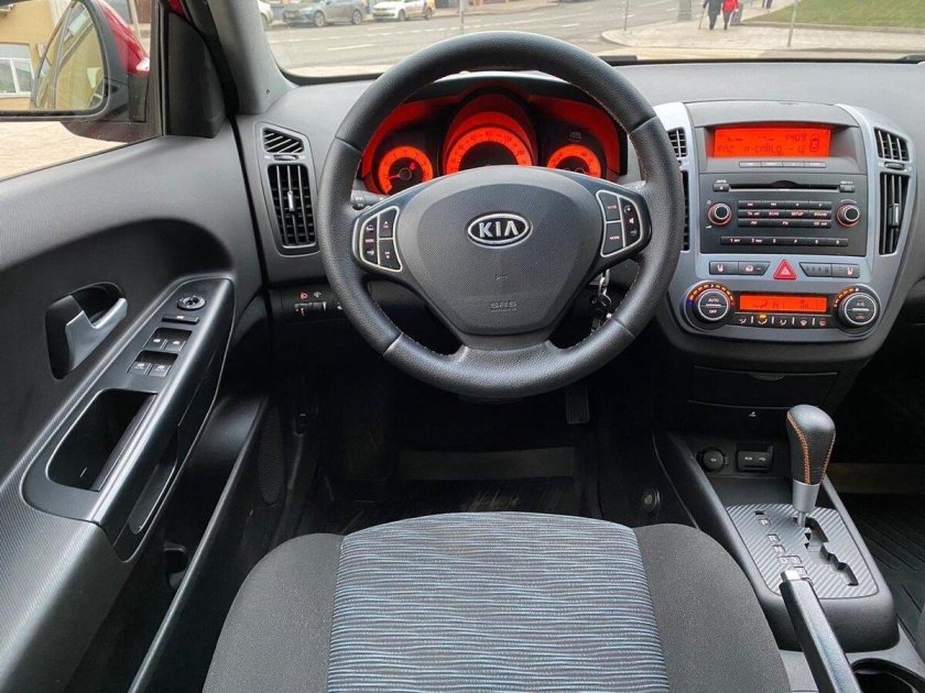 СИД 2008 салон