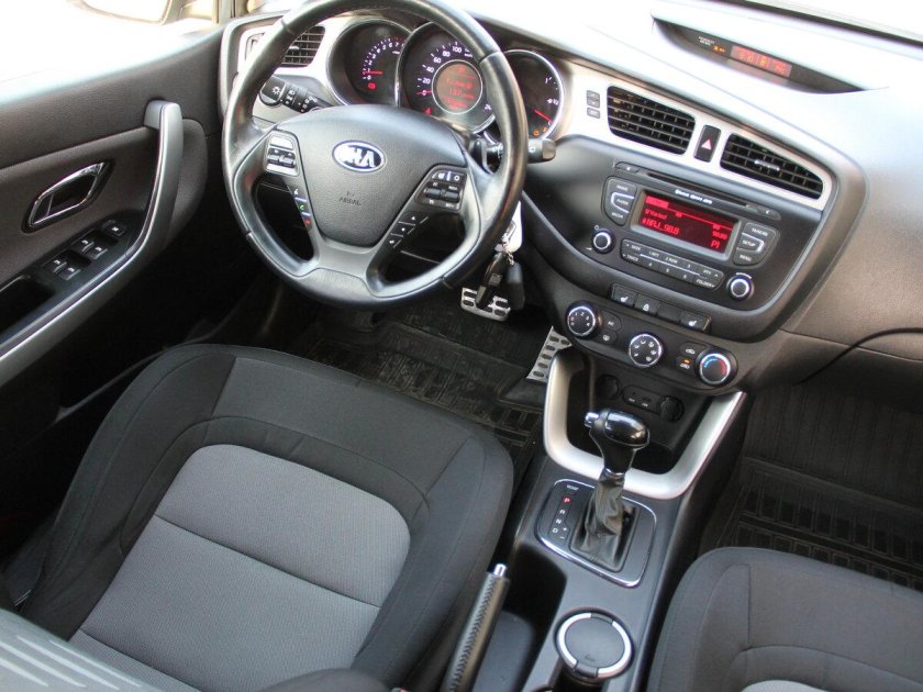 Киа СИД 1.6 автомат
