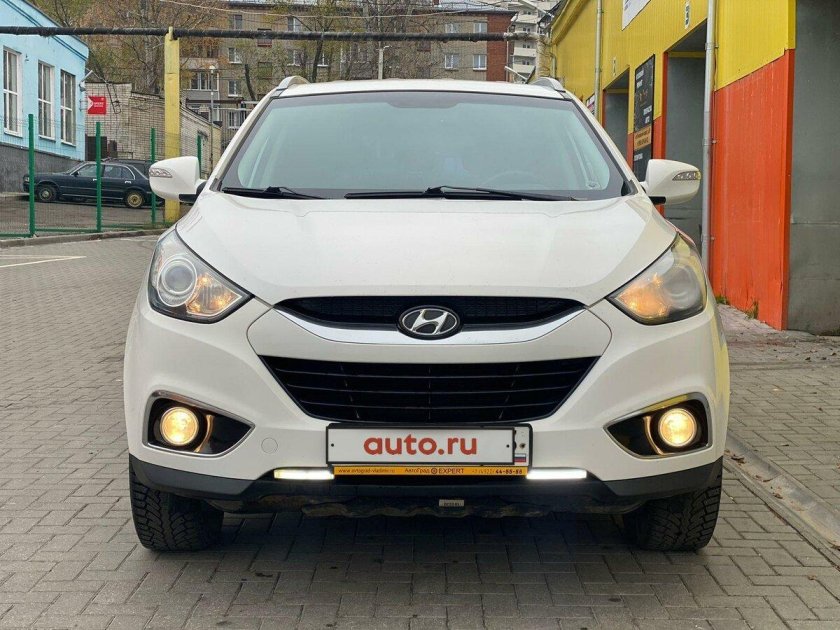 Решетка радиатора Hyundai ix35