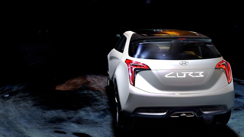 Hyundai Curb