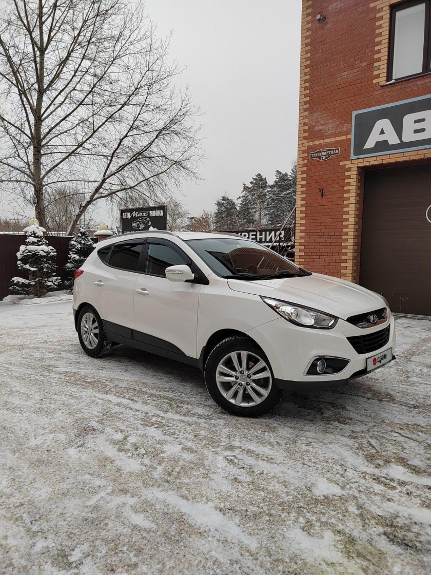 Фото хёндай ай Икс 35 после ДТП