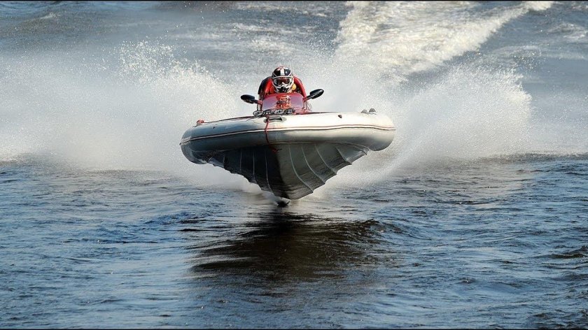 Лодка ПВХ на глиссере