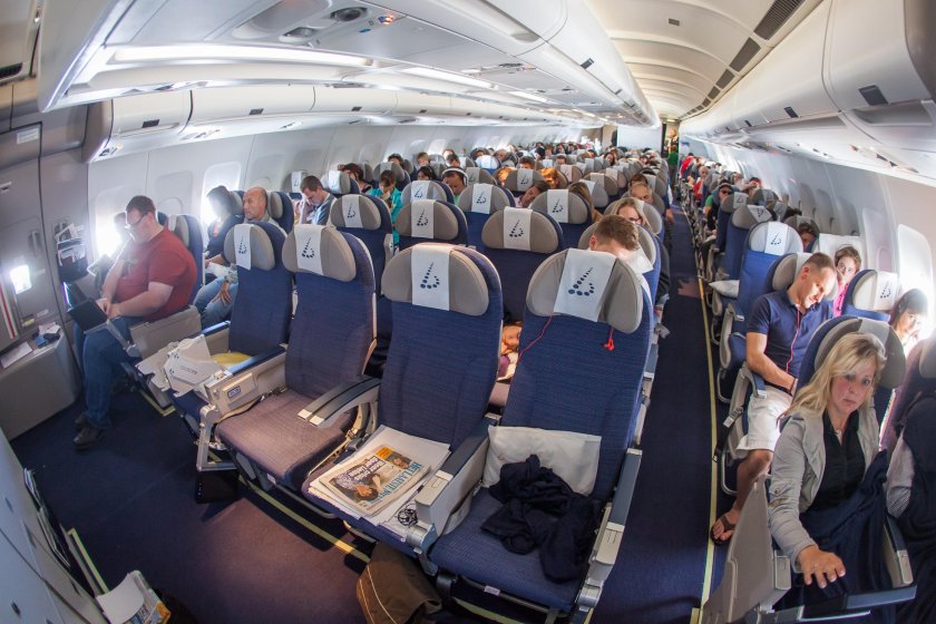 Салон самолета