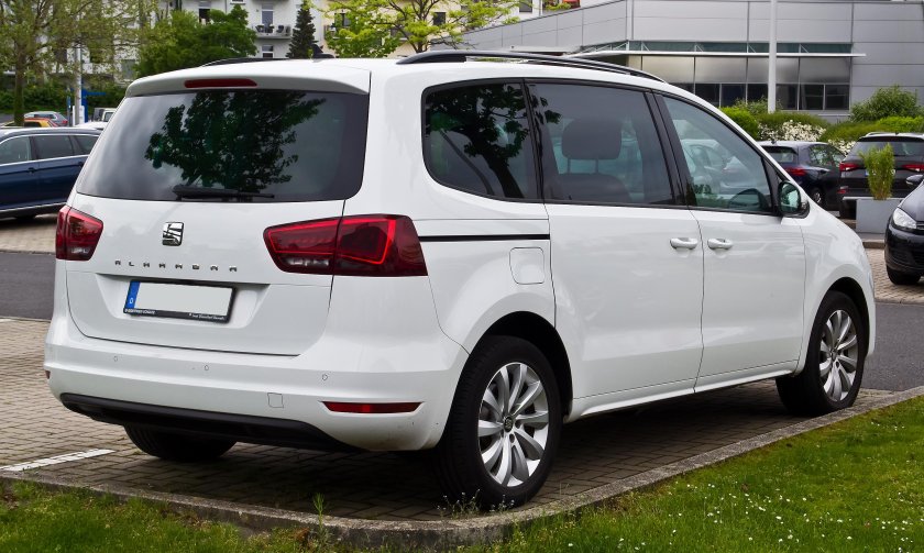 Seat Alhambra 2021