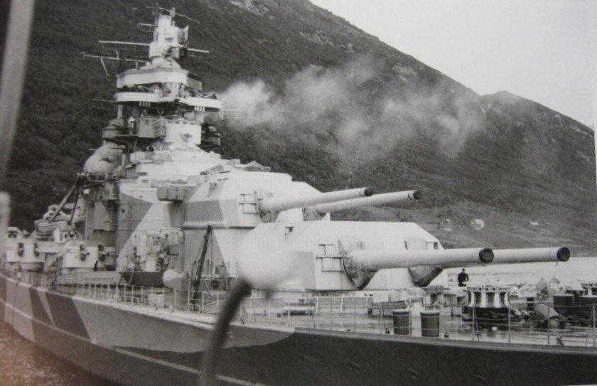 Немецкий линкор Тирпиц