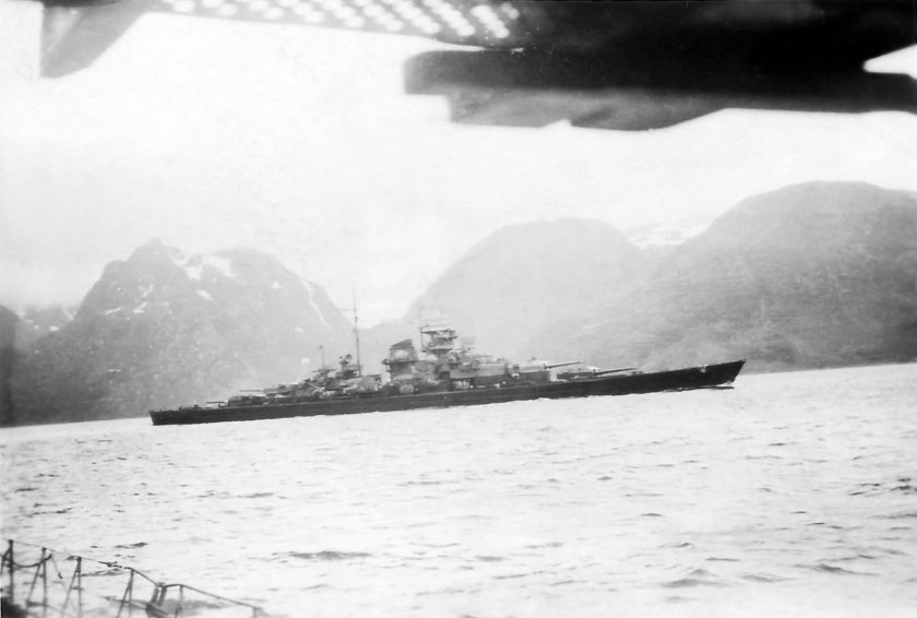 Tirpitz 1939 и бисмарк