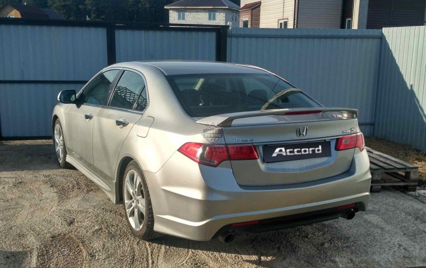 Honda Accord 8 спойлер modulo