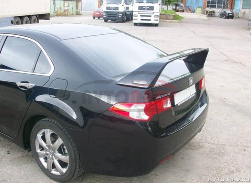 Хонда Аккорд 8 спойлер Mugen