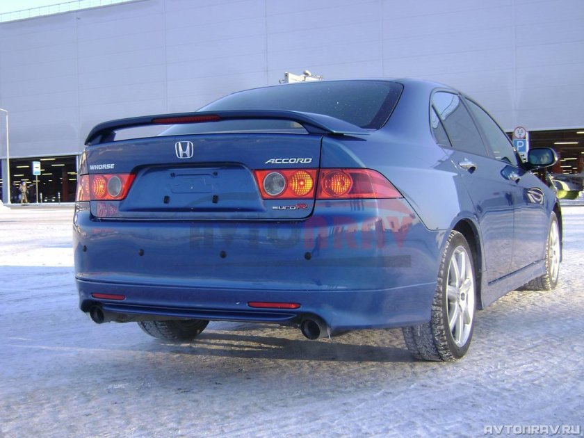 Спойлер модуло Аккорд 7