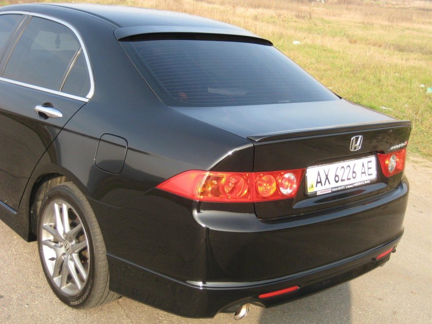 Accord 7 спойлер