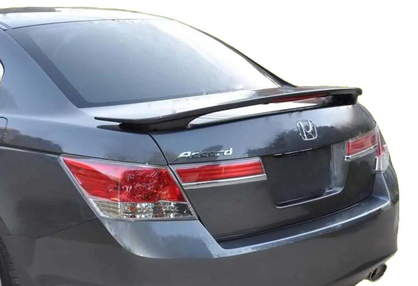 Хонда Аккорд 2008 со спойлером