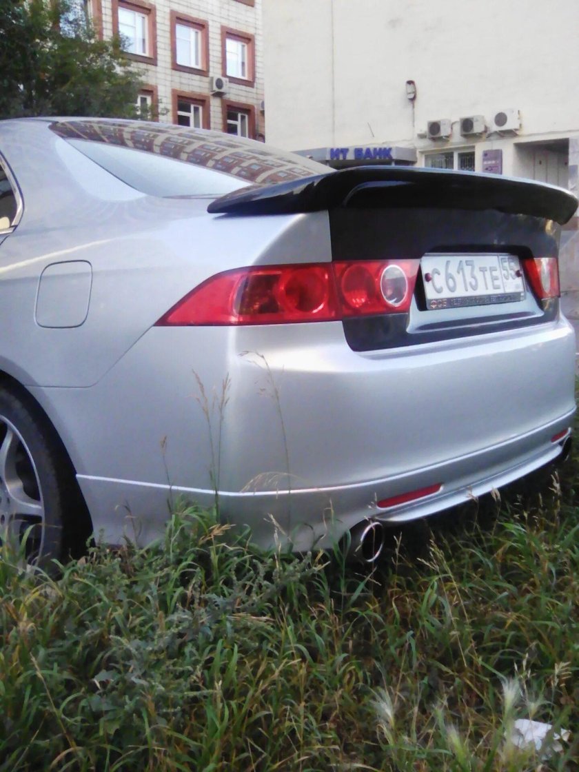 Спойлер Хонда Аккорд 7